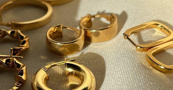 Jak czyścić biżuterię - kompleksowy przewodnik